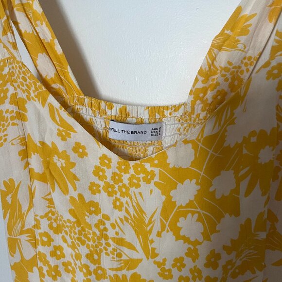 Faithfull the Brand Lou Lou dress in "Hestia" - Picture 2 of 4